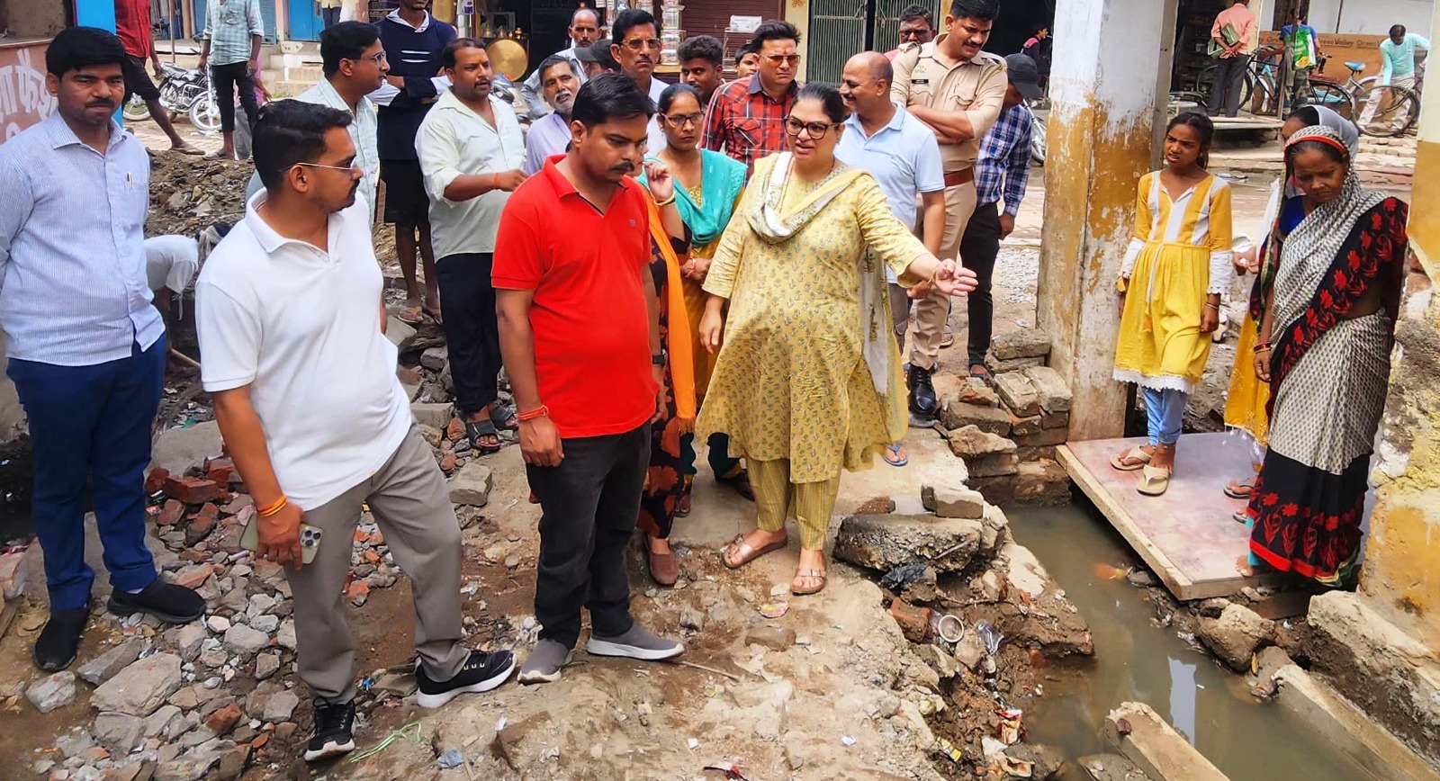 Sitapur: निर्माण कराते समय नागरिक सुविधाओं का रखें ख्याल: पालिकाध्यक्ष