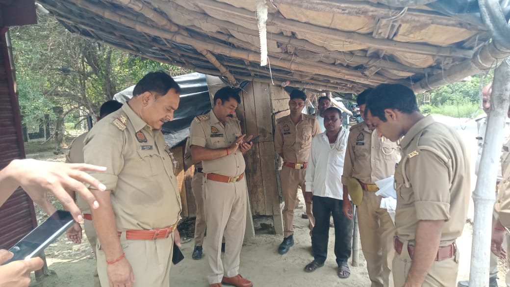 Lakhimpur: अज्ञात मानसिक विक्षिप्त युवक का शव मिलने से सनसनी