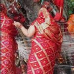 Bahraich: पति की लम्बी आयु के लिए सुहागिन औरतें आज करेगी बट सावित्री की पूजा