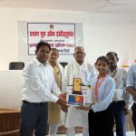 Prayagraj: प्रयाग कॉलेज द्वारा आयोजित प्रयाग प्रतिभा खोज परीक्षा में सफल प्रथम 50 छात्र हुए पुरस्कृत