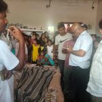 Lakhimpur: नाव पलटने से युवक की मौत, चचेरा भाई गंभीर हालत में जिला अस्पताल रेफर