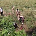 Kannauj: 5 दिन से गायब युवक का शव नाले में मिला, सूचना पाकर परिजन मौके पर पहुंचे