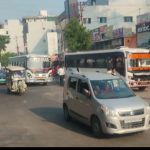 Lucknow: जाम के झाम से स्थानीय लोग आक्रोशित, डग्गामार वाहनों चालकों की जिद, सड़क पर ही भरेंगे सवारी