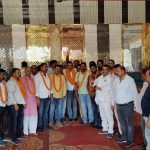 Maharajganj: ठेकेदार संघ का चुनाव सर्वसम्मति से संपन्न, प्रभाकर उपाध्याय बने अध्यक्ष
