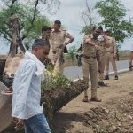 Jalaun: ग्राम सलैया बुजुर्ग में करेंट की चपेट में आने से तीन मवेशियों की गयी जान