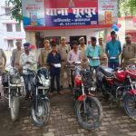 Prayagraj: शौक के लिए अपराध करने वाले पांच बदमाश गिरफ्तार