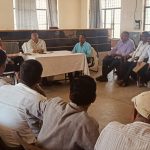 Prayagraj: समाधान वार्तालाप कराने प्रयागराज से तहसील पहुचे मुख्य राजश्व अधिकारी