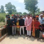 Hardoi: युवाओं ने स्वयं के खर्च से पुलिया बनाकर दी 50 गांव क़ो राहत, सिद्धबाबा जाने का मार्ग हुआ सुगम