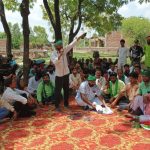 Hardoi: विकास कार्यों क़ो लेकर भाकियू सर्व समाज ने किया धरना प्रदर्शन
