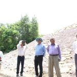 बहराइच: पूर्वोत्तर रेलवे के अधिकारियों ने मटेरा से नानपारा के बीच रेल लाइन का निरीक्षण किया