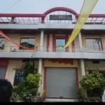 सिद्धार्थनगर: अवैध गतिविधियों की शिकायत पर प्रशासन ने एस पैलेस मैरेज हॉल को किया सील