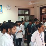 जालौन में राजकीय मेडिकल कालेज के नर्सिंग छात्र ने की आत्महत्या की कोशिश, छात्रों ने फैकल्टी पर लगाए गम्भीर आरोप
