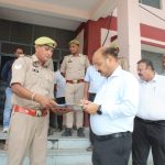 मेरठ: ईवीएम, वीवीपैट वेयर हाउस का मासिक निरीक्षण करने पहुंचें डीएम