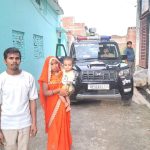 झांसी: बैंक कर्मचारियों की मनमानी: महिला को 5 घंटे तक बंधक बनाकर रखा, पुलिस ने कराया मुक्त