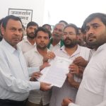कन्नौज: भारतीय किसान यूनियन ने तहसील छिबरामऊ में किया धरना प्रदर्शन, जिलाधिकारी को सौंपा ज्ञापन