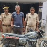मेरठ: सेल्समैन की हत्या करने वाले वांछित को पुलिस ने दबोचा, तमंचा और बाइक बरामद