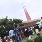 Lakhimpur: हाईटेंशन तारों पर गिरा 170 फीट ऊंचा ताजिया, बाल-बाल बचे हजारों लोग