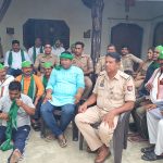 जौनपुर में किसान नेता 6 दिनों से नजरबंद: पीएम को ज्ञापन देने से रोका गया