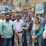 दिल्ली: करोल बाग जोन में मेगा स्वच्छता अभियान की शुरुआत, रेलवे पटरियों से हटाया गया 17 टन कचरा